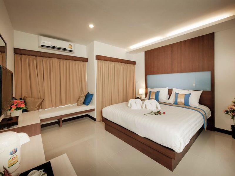 Tuana Blue Sky Patong  230143