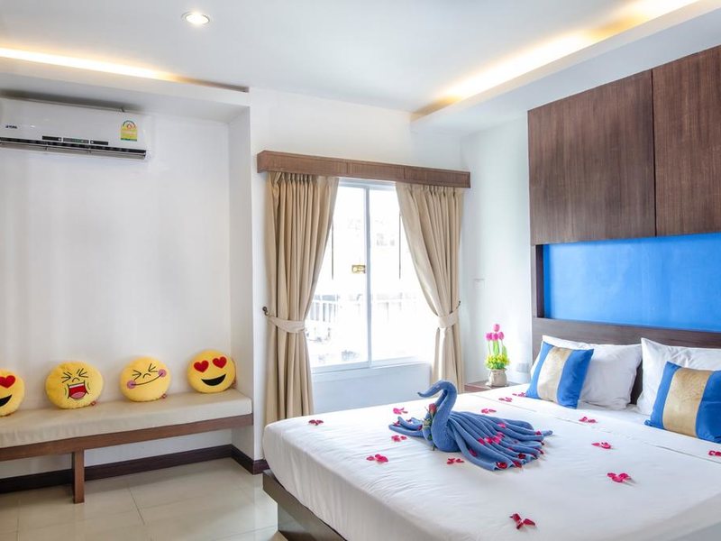 Tuana Blue Sky Patong  230146