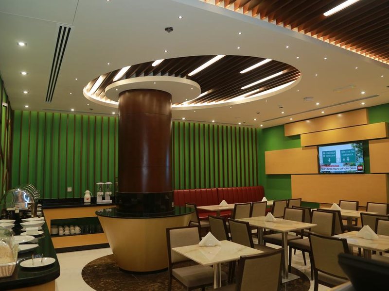 Tulip Al Barsha Hotel Apartments 299321