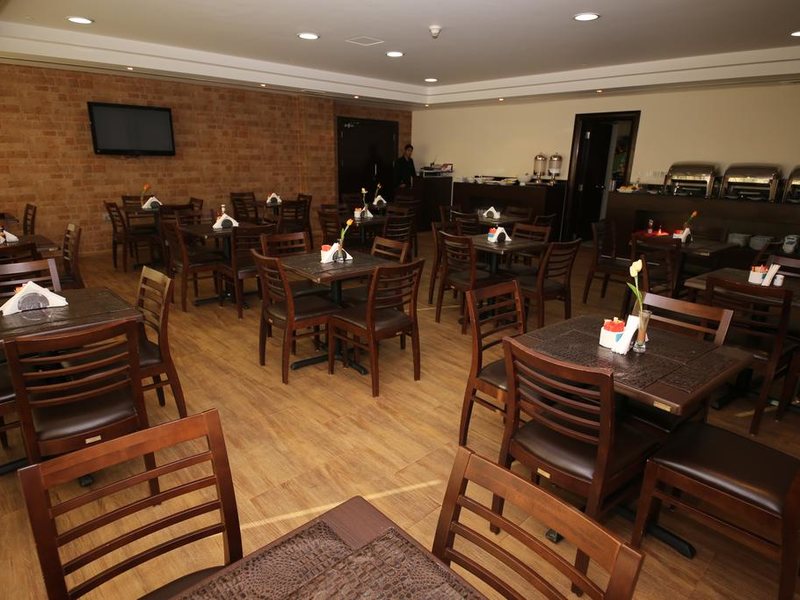 Tulip Creek Hotel Apartments (ex 192809