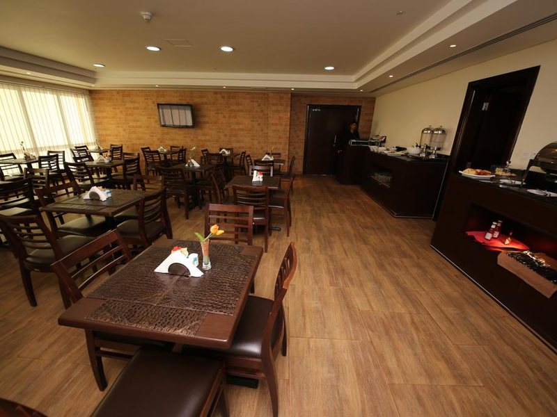 Tulip Creek Hotel Apartments (ex 192810