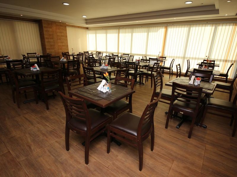 Tulip Creek Hotel Apartments (ex 192811