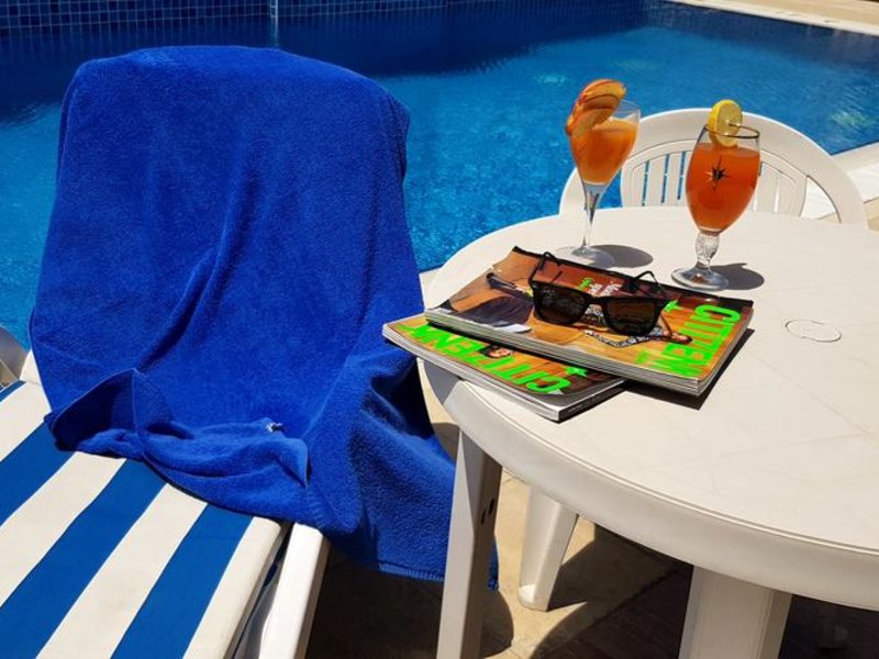 Tulip Hotel Apartments Bur Dubai 299340