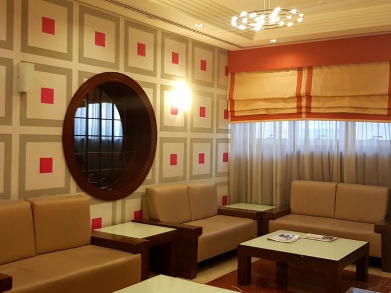 Tulip Hotel Apartments Bur Dubai 299344