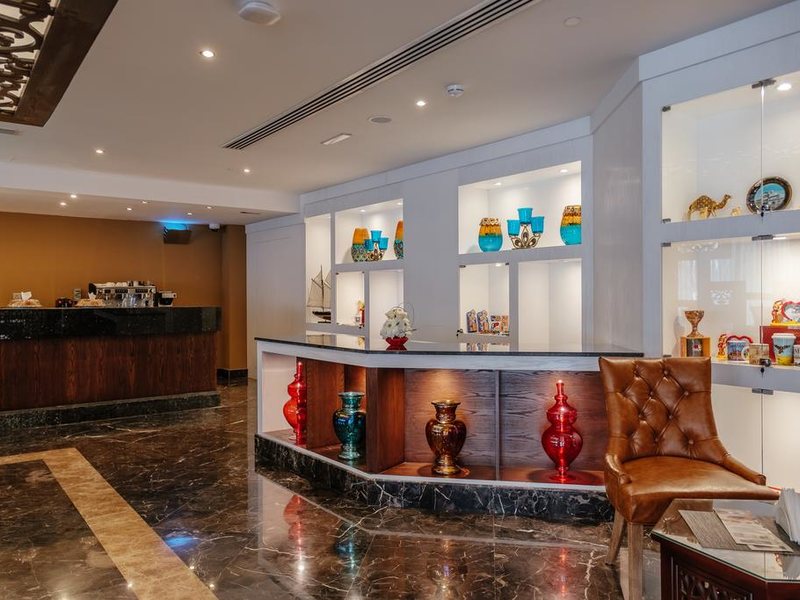 Tulip Inn Al Khan Hotel 297759