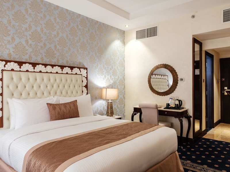 Tulip Inn Al Khan Hotel 297764