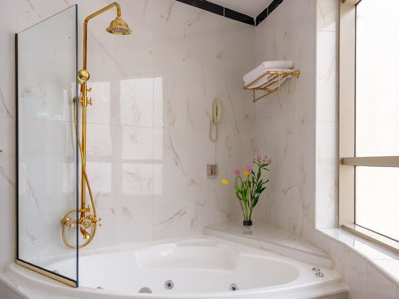 Tulip Inn Al Khan Hotel 297777