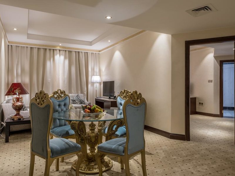 Tulip Inn Al Khan Hotel 297778