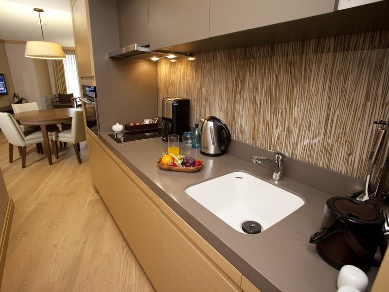 Tunel Residence 271422