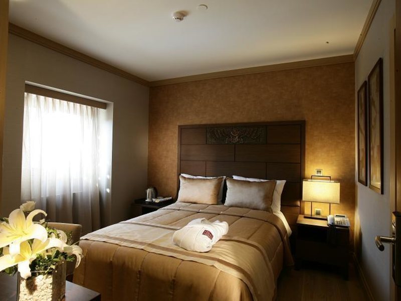 Tunel Residence 271424