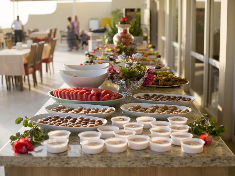 Tuntas Family Suites 181435