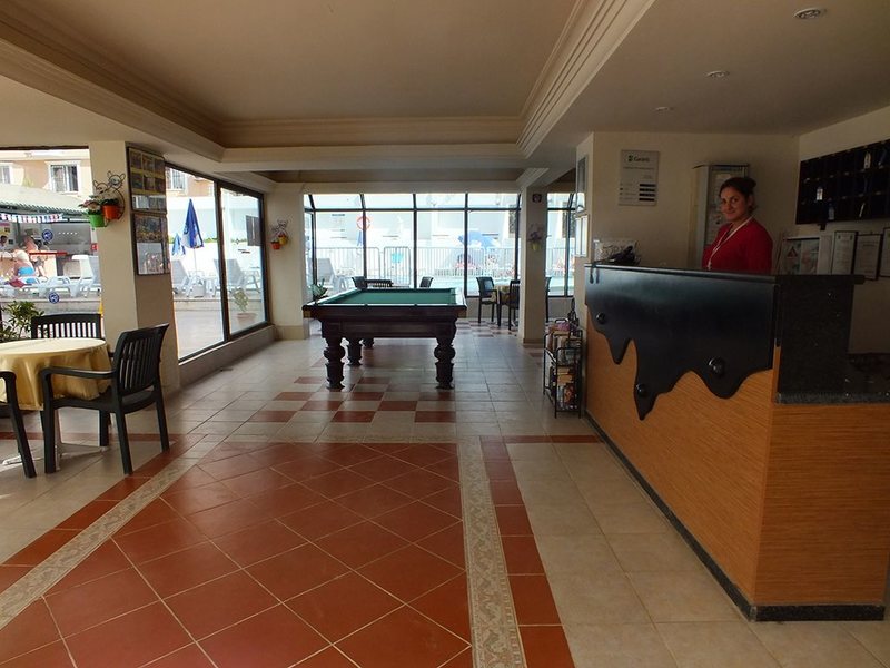 Tuntas Suites Altinkum  71606