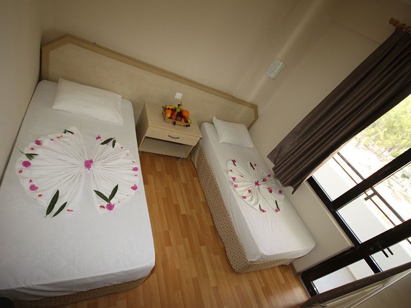 Tuntas Suites Altinkum  71612