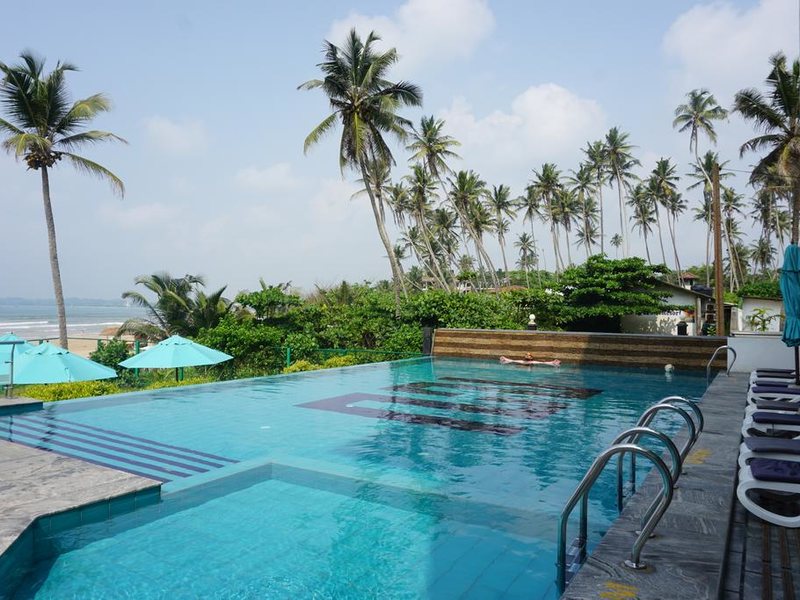 Twenty-Two Weligambay 321344