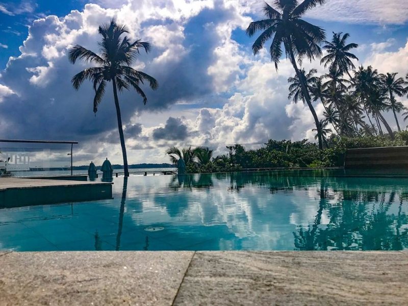 Twenty-Two Weligambay 321351