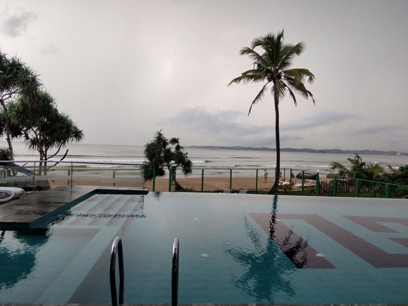 Twenty-Two Weligambay 321360