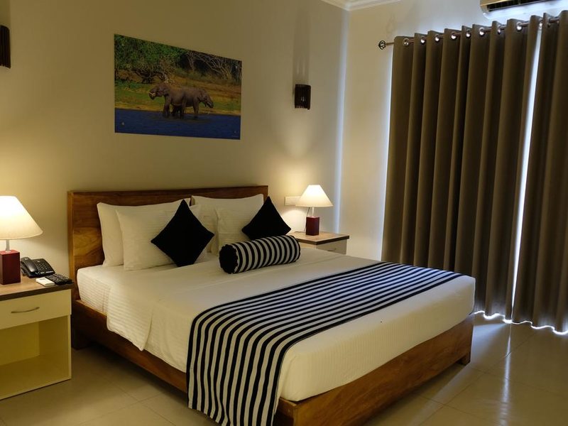 Twenty-Two Weligambay 321367