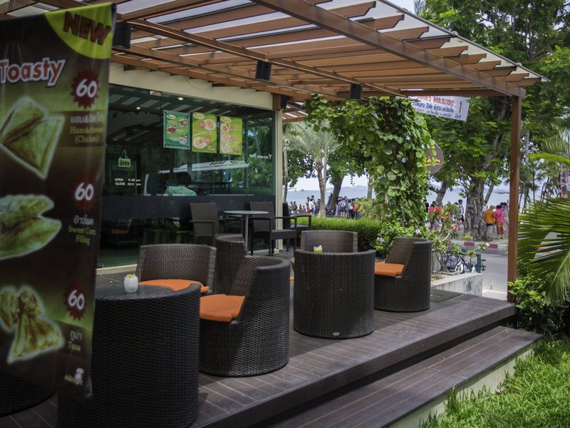 Twin Palms Resort Pattaya 145549