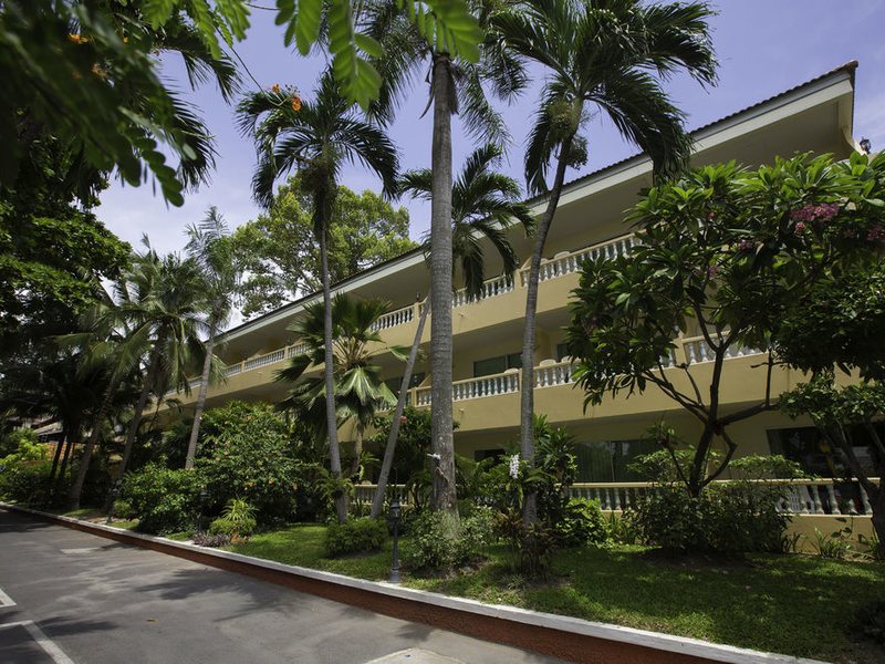Twin Palms Resort Pattaya 145550