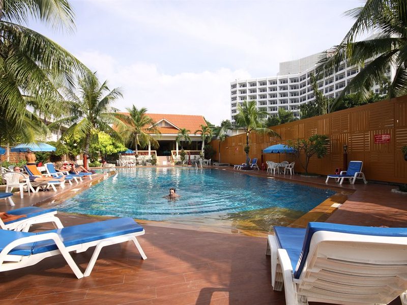 Twin Palms Resort Pattaya 145556