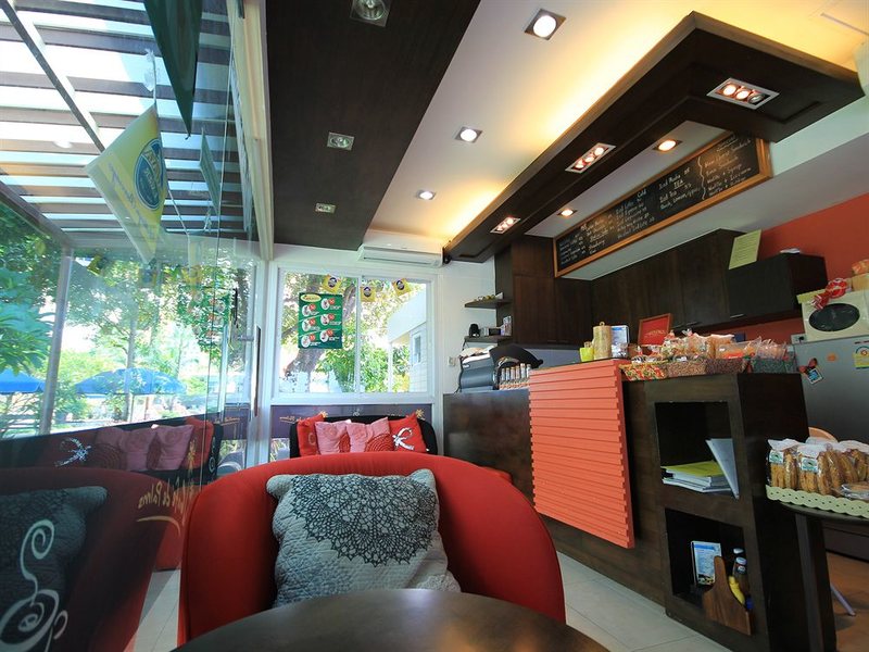 Twin Palms Resort Pattaya 145557