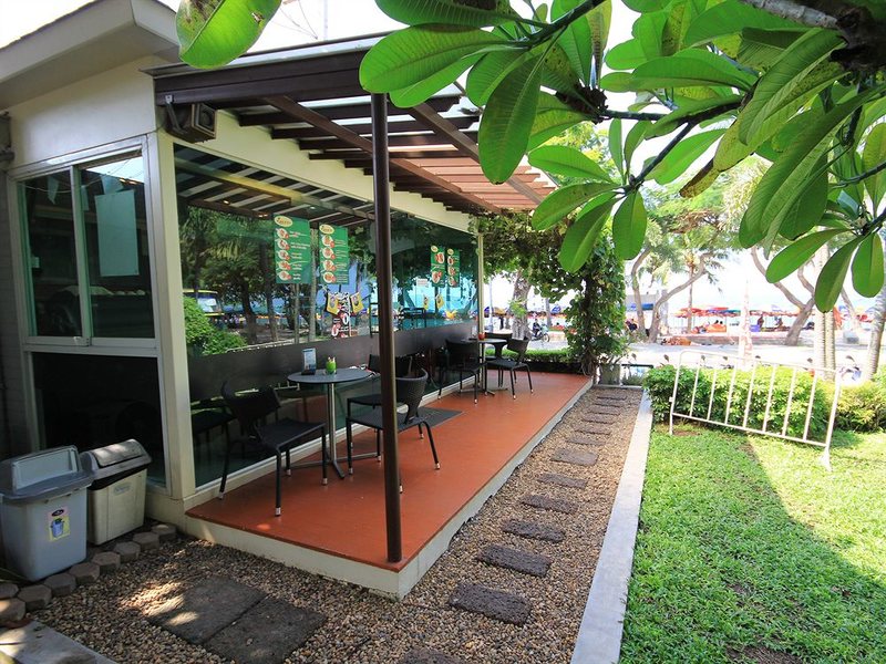 Twin Palms Resort Pattaya 145558