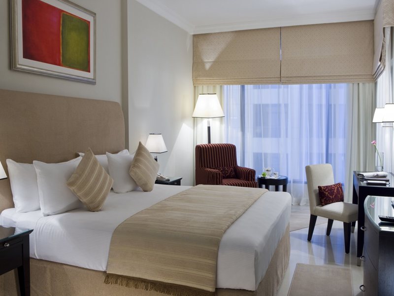 Two Seasons Hotel & Apart  (ех 46515