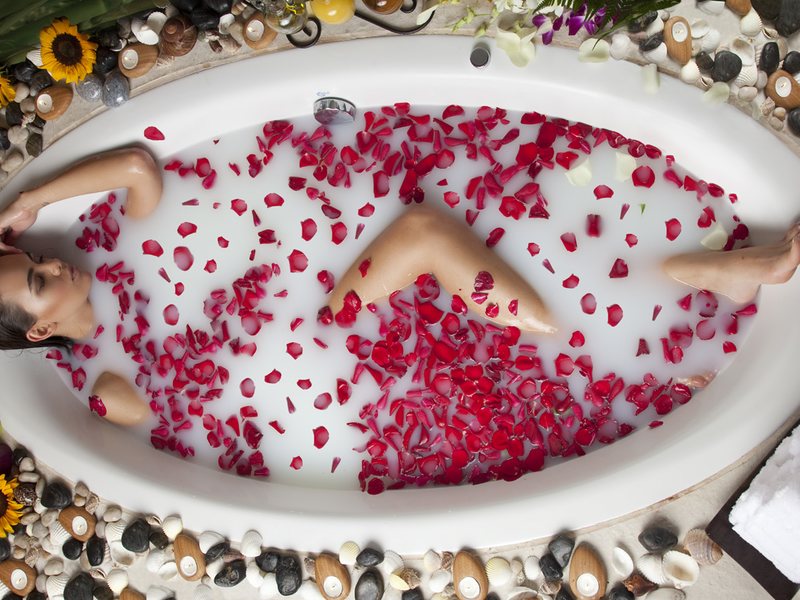 Two Seasons Hotel & Apart  (ех 46533