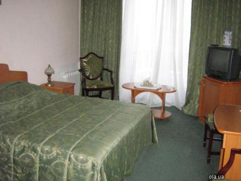 Ukraine Hotel 11789