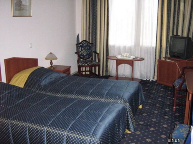 Ukraine Hotel 11790