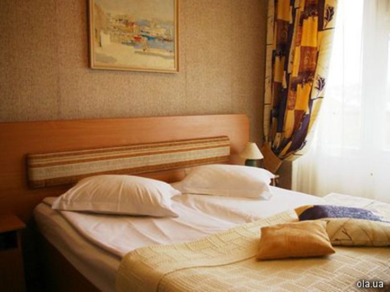 Ukraine Hotel 12699