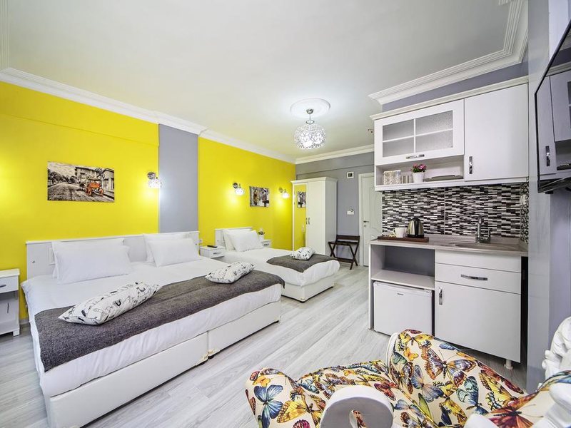 Unique Suite Hotel 275705