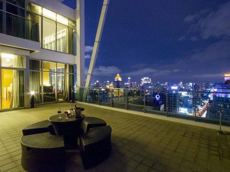 Urbana Sathorn 239630