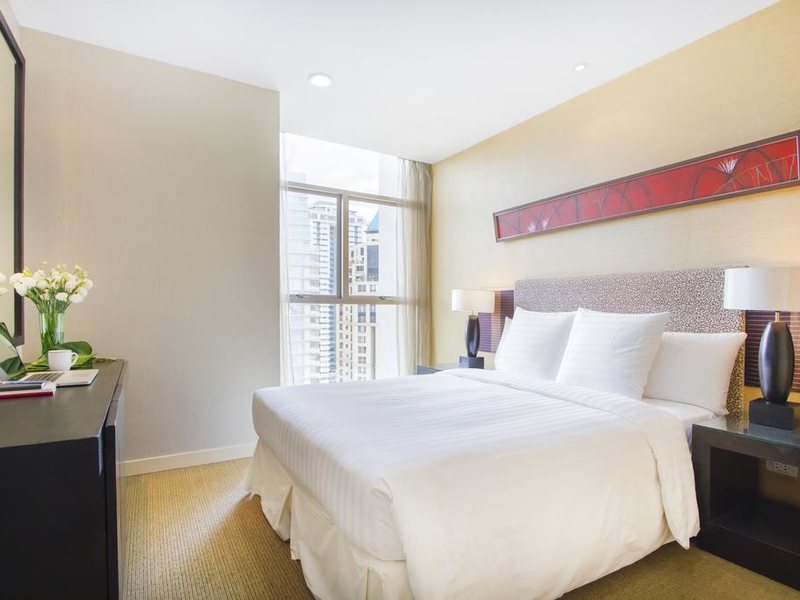 Urbana Sathorn 239640