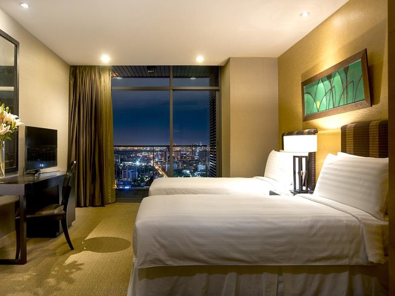 Urbana Sathorn 239653