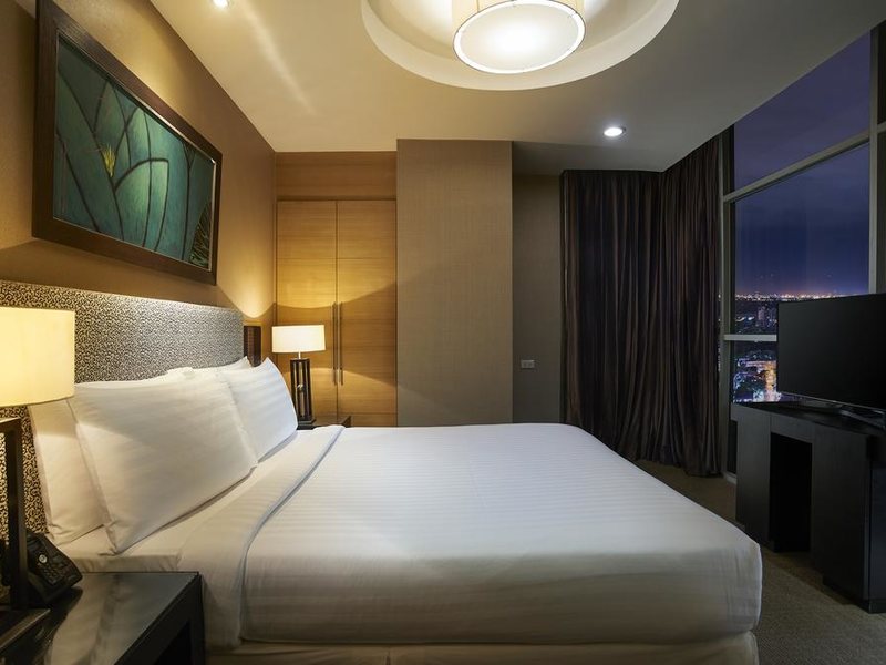 Urbana Sathorn 239654