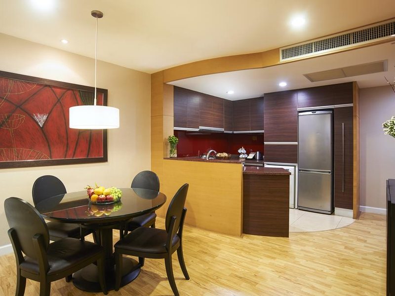 Urbana Sathorn 239658