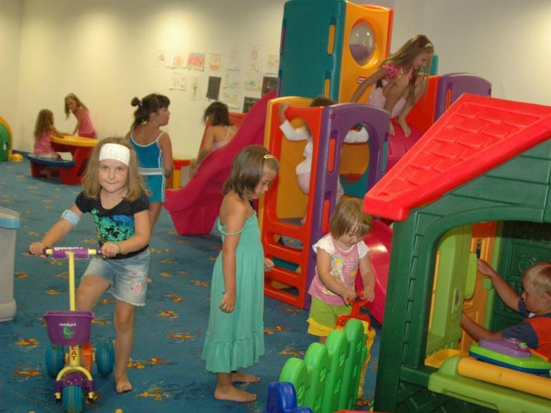 Utopia Beach Club (ех 62327