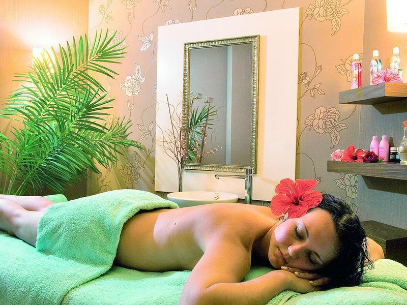 Utopia Resort & Residence (ex 62302