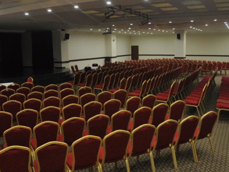 Utopia World Hotel  61134