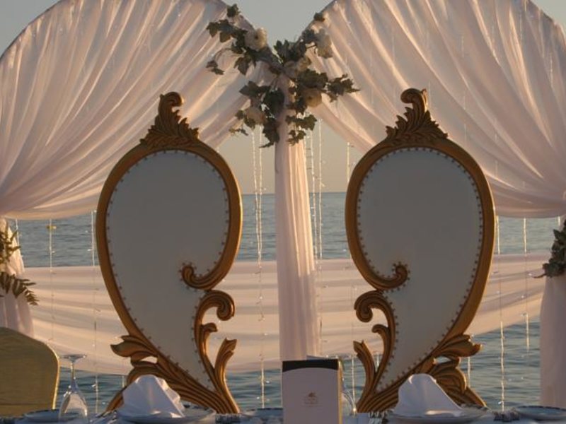 Utopia World Hotel  61138