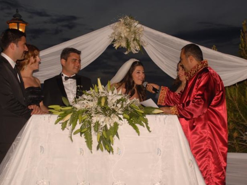 Utopia World Hotel  61153