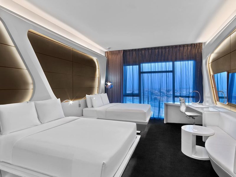 V Hotel Dubai, Curio Collection by Hilton (ех 204197