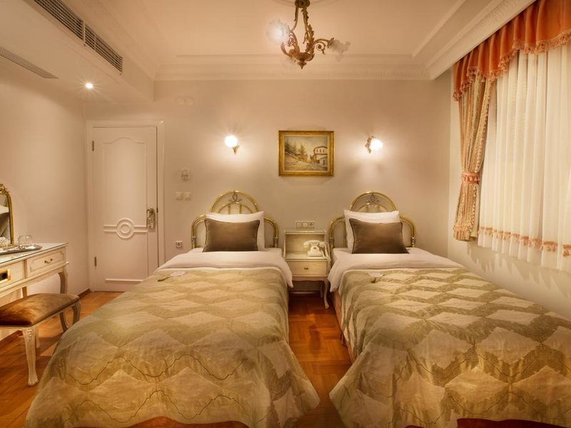 Valide Sultan Konagi 302981