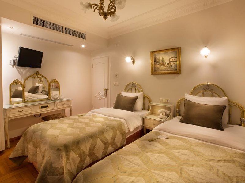 Valide Sultan Konagi 302982