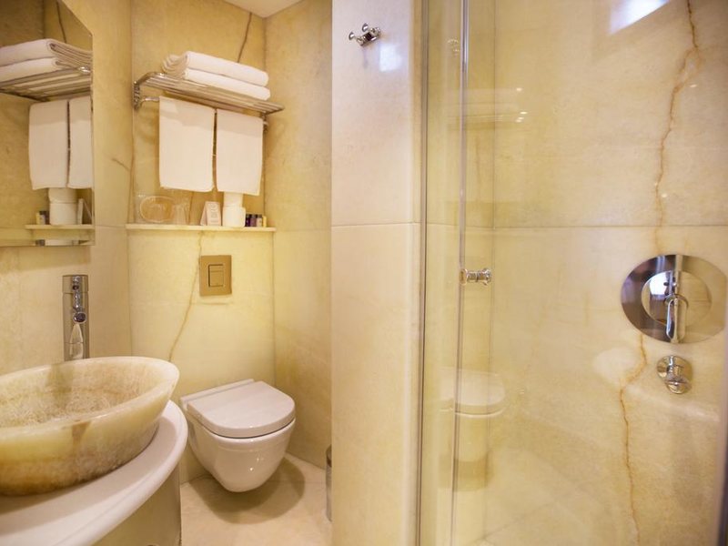 Valide Sultan Konagi 302992