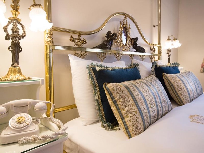 Valide Sultan Konagi 302993