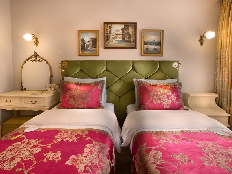 Valide Sultan Konagi 302995