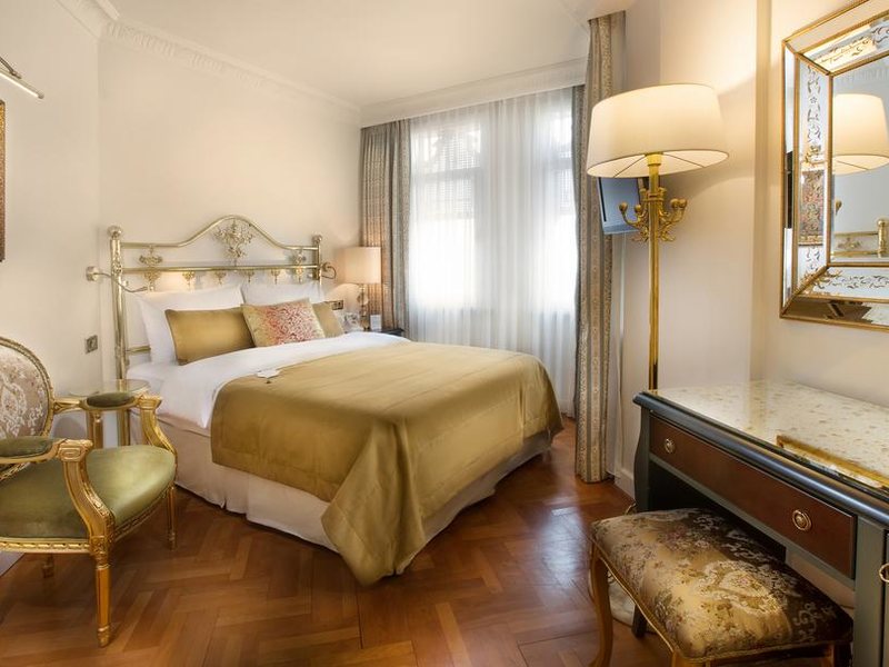 Valide Sultan Konagi 302997