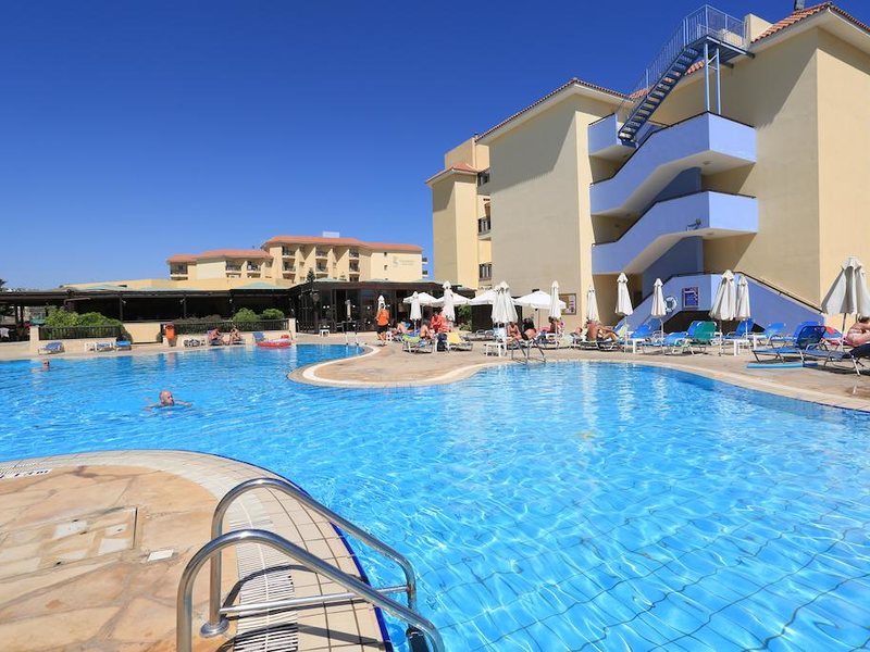 Vangelis Hotel Apartments 255064